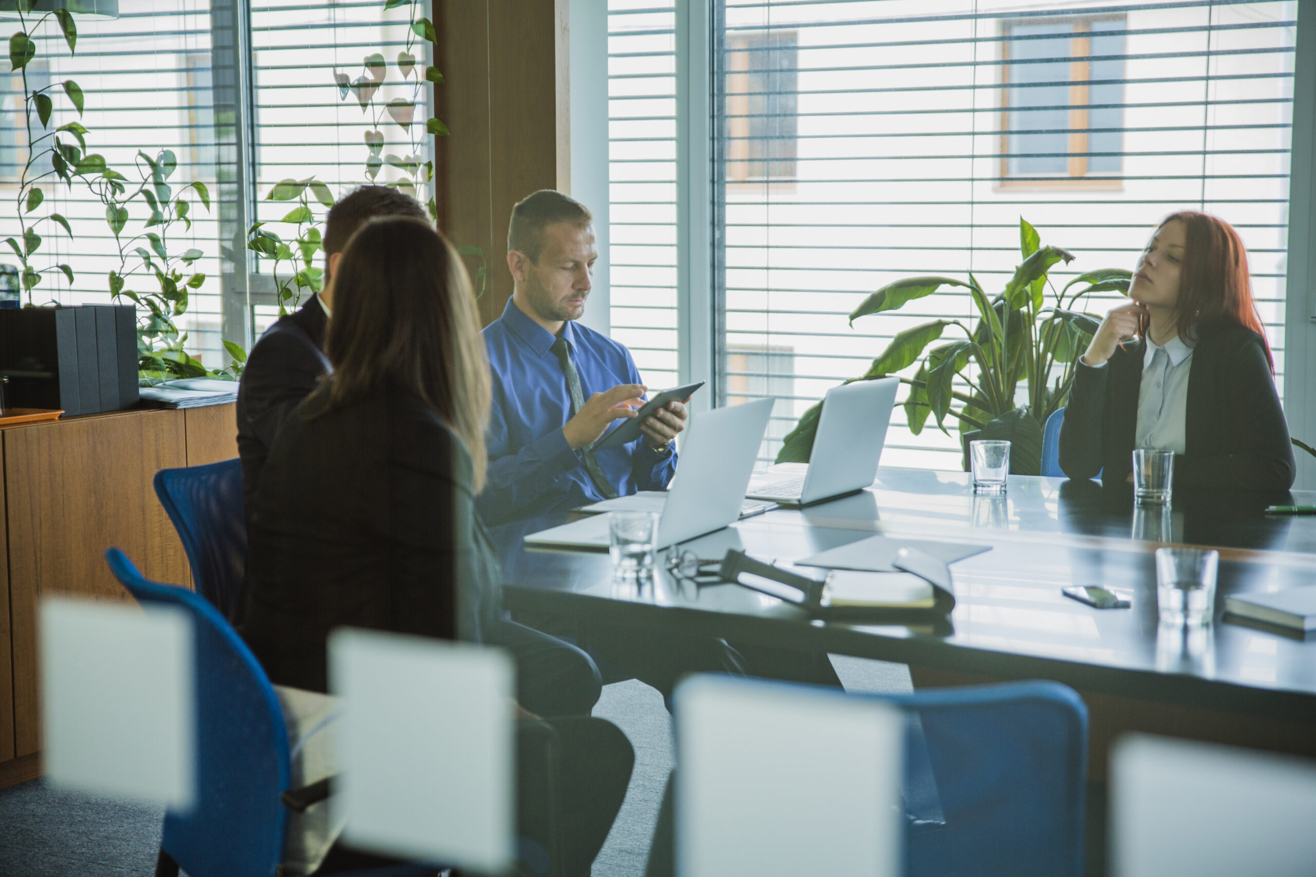 people-modern-office-working-with-gadgets